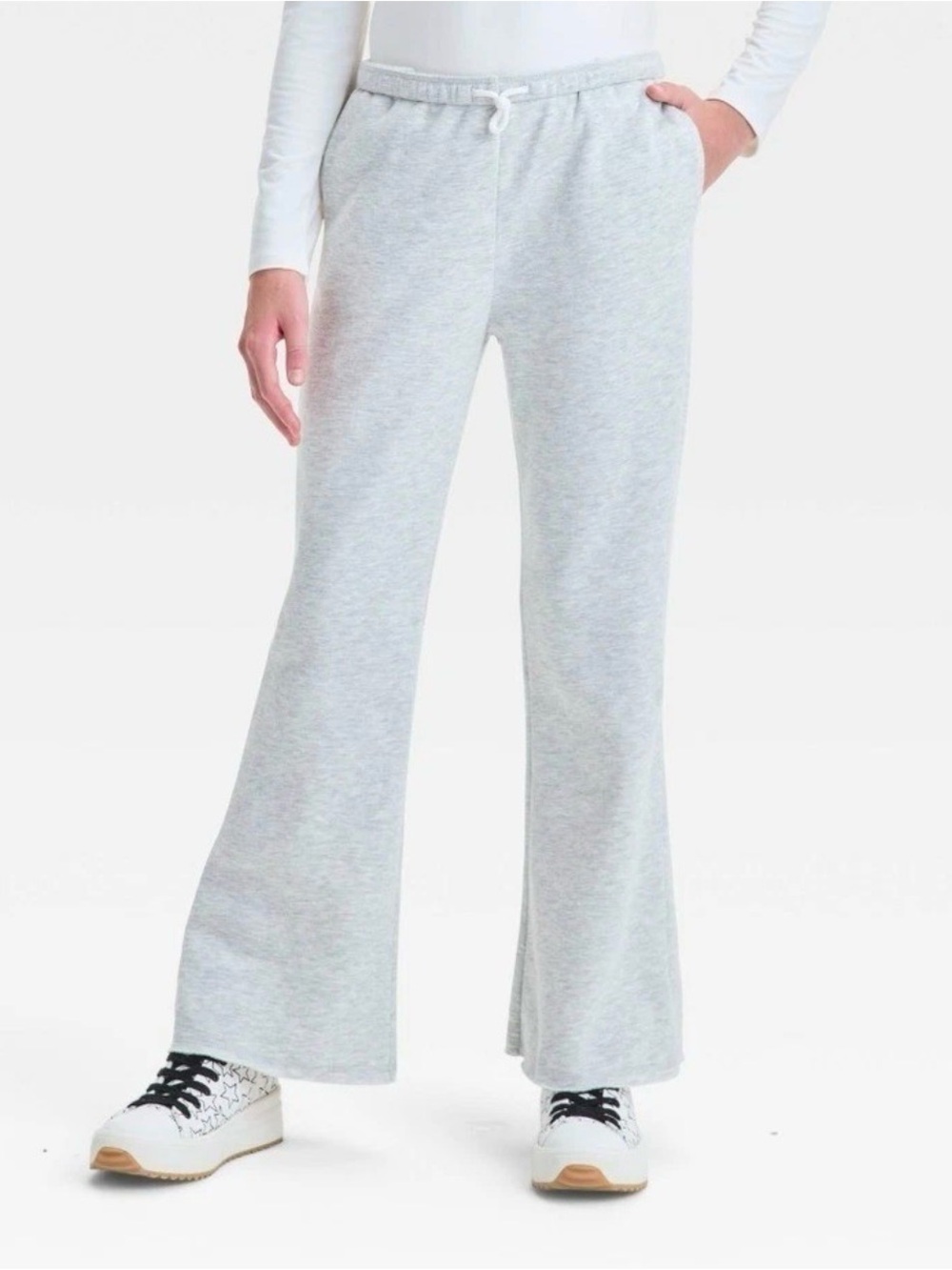 Art Class Girls Sweatpants Heather Gray
S (6-7) or M (8)
Drawstring
New With Tag